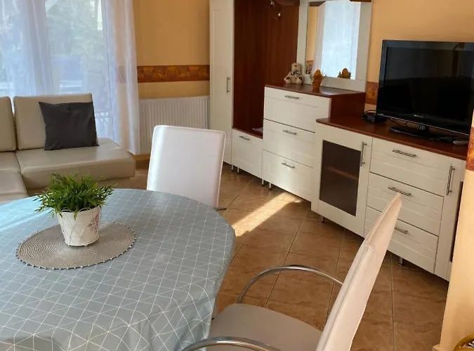 דירה Pesti Apartmanhaz *